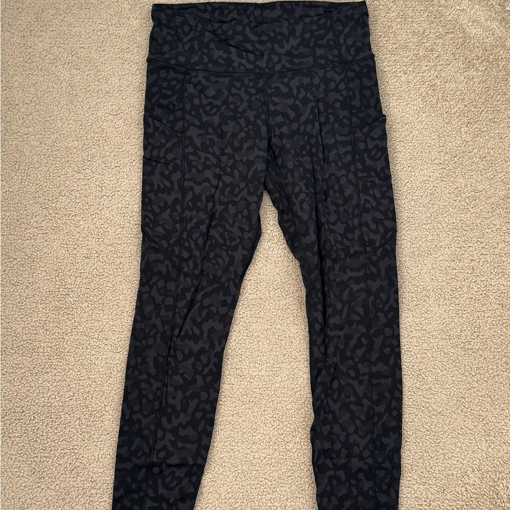 Lululemon Athletica Black Leopard Print Leggings